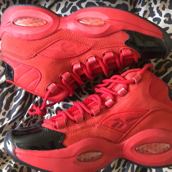 Reebok Shoes - Reebok Question Heart over Hype 7Y